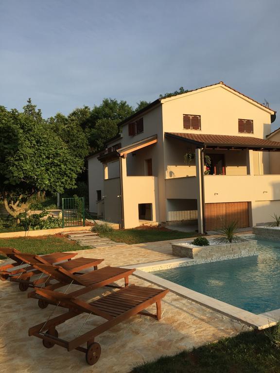 Holiday Home Maver Forty Poreč Exterior foto