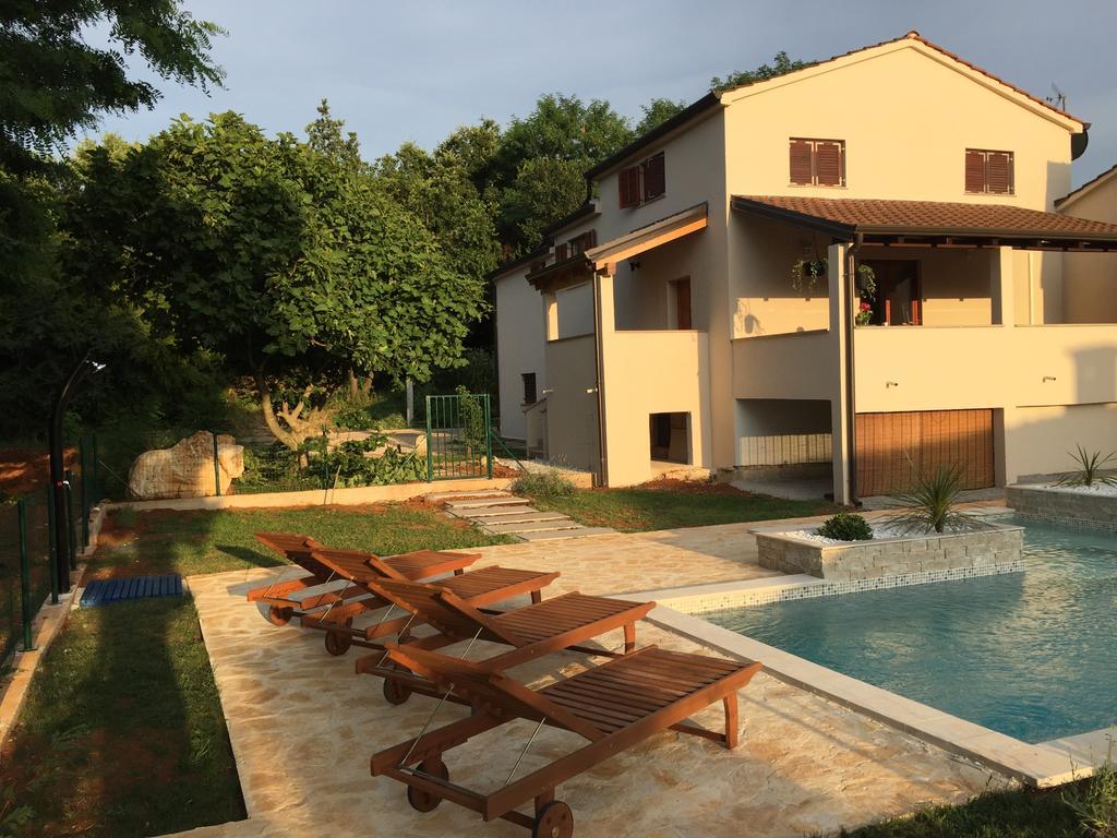 Holiday Home Maver Forty Poreč Exterior foto